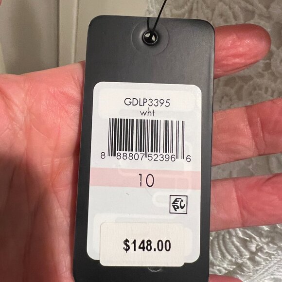 NWT Guess White Sleeveless Lace Trumpet Sheath Dress, Size 10 - Picture 15 of 16